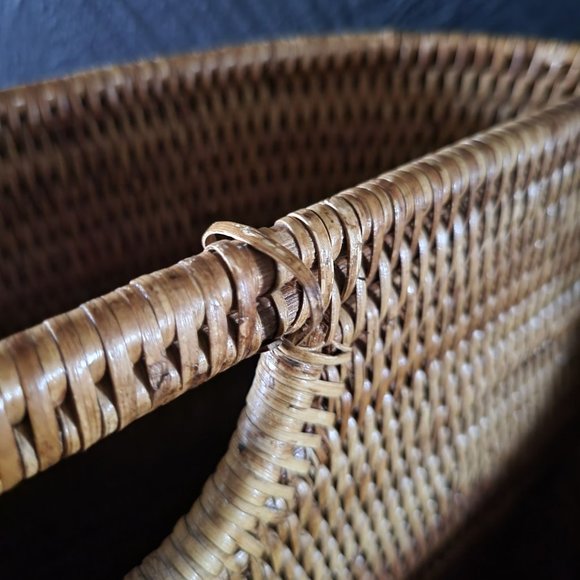 Vintage Rattan Newspaper Holder, Rattan Magazine Basket - Picture 10 of 10